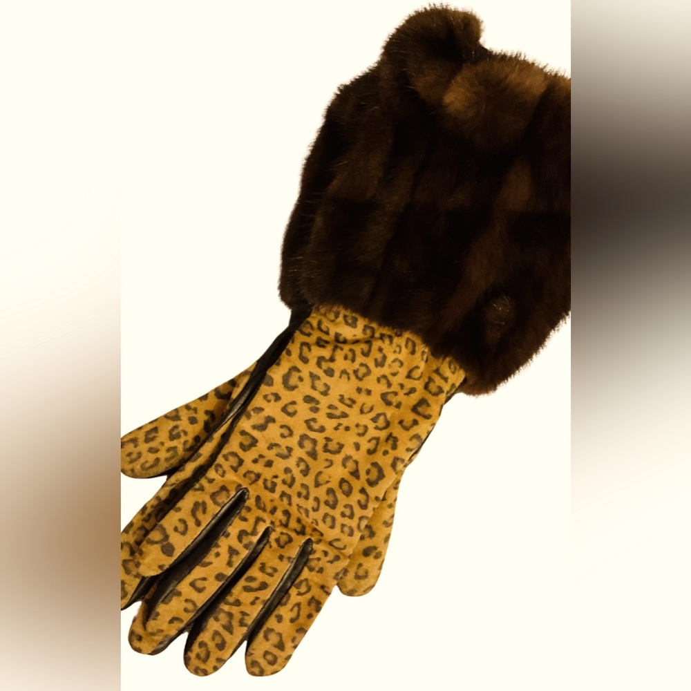 MINK Cheetah/Leather Gloves